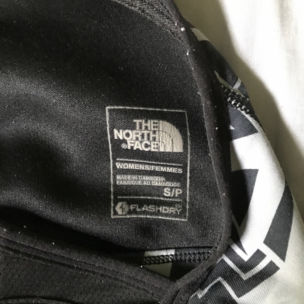 North Face sports bra - Picture 3 of 3